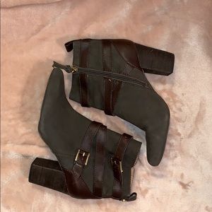 Louise et Cie booties